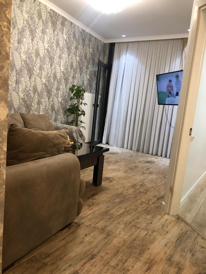 Апартамент У Моря Batumi Exterior foto